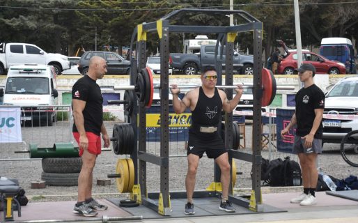 Comodoro vivió a pleno el Power Day, el primer evento de Strongman y Powerlifting