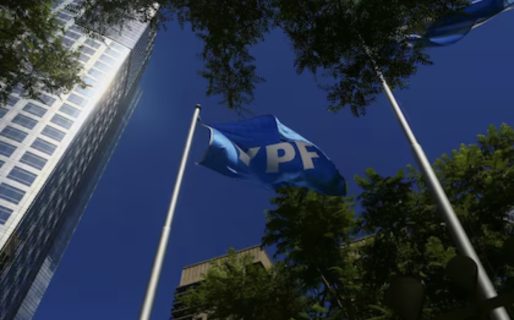 <strong>Juicio por YPF: la Justicia de EEUU benefició a Argentina y suspendió todas las demandas hasta que se defina la cuestión de fondo</strong>