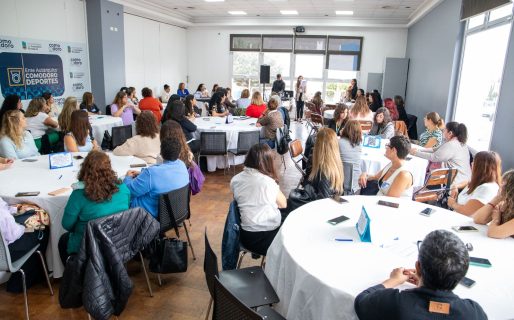 El municipio realizó un reconocimiento a las mujeres trabajadoras municipales en el marco del 8M