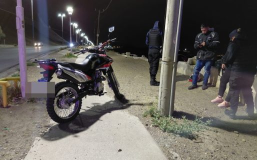<strong>Pinchó una rueda y terminó despistando en el empalme con Ruta 3</strong>