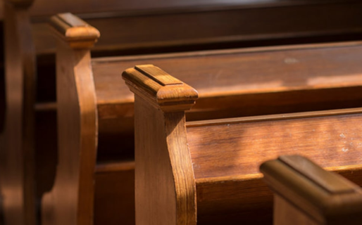 Tragedia en Chubut: un hombre de 67 años murió tras descompensarse en una iglesia