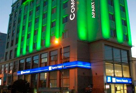 Un hombre falleció tras caer desde un cuarto piso en un hotel céntrico