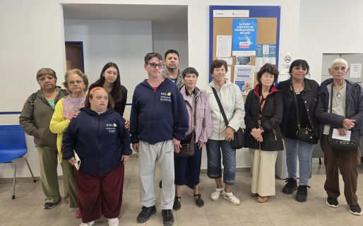 Familiares de usuarios del Centro de Día Sol, exigen respuestas ante un posible cierre: “Quedamos a la intemperie”