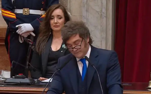 Indirecta y duro gesto de Javier Milei contra Victoria Villarruel durante su discurso