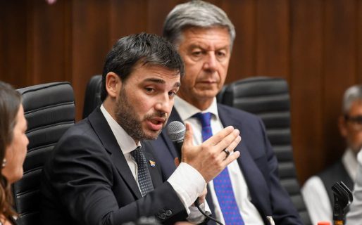 <strong>Torres agitó el debate por YPF y pidió “decir la verdad” sobre el futuro del petróleo en Chubut</strong>