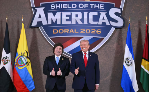 Trump anunció la creación de una “coalición antinarco” al inaugurar la cumbre Escudo de las Américas de la que participó Milei