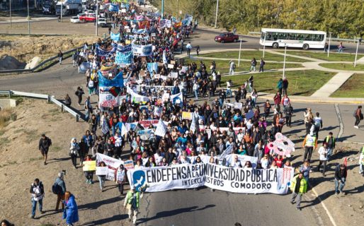 La comunidad universitaria vuelve a las calles por la ley de financiamiento