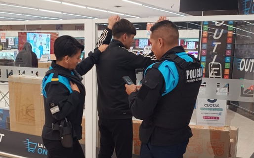 Intentó robar más de 50 mil pesos en chocolates: terminó detenido