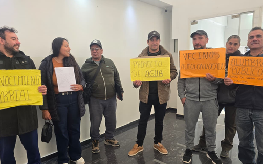 Vecinos de un asentamiento en Laprida gestionan la regularización de sus terrenos