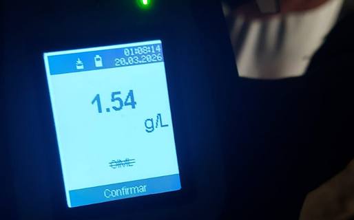 Manejaba con 1,54 g/l de alcohol en sangre, chocó y le secuestraron el auto