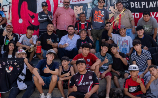 Ostoich: «Hacen algo enorme por los chicos»