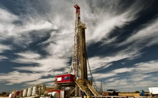 Con el petróleo en suba, alcanzó un récord histórico de producción