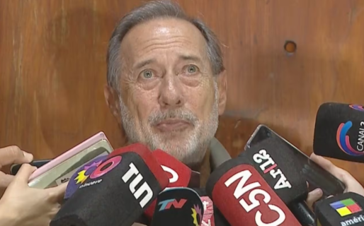 La emoción de Guillermo Francella en el último adiós a Luis Brandoni: “Es el referente de toda mi vida”