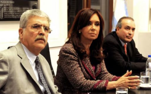 <strong>“Nunca vi a  Cristina Kirchner como organizadora o jefa de una asociación ilícita” dijo José López</strong>
