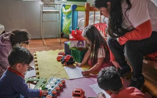 Cuánto se necesitó en marzo para criar un hijo en la Argentina, según el INDEC