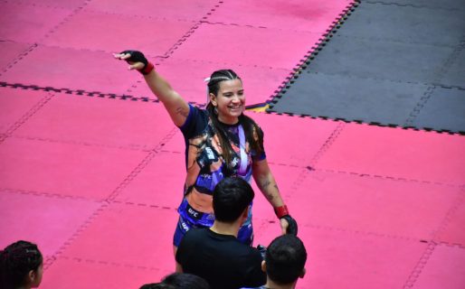 Comodoro recibió el seminario MMA de Ailin Pérez