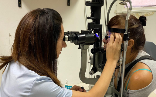 Médicos del Territorio concreta la entrega de lentes este sábado
