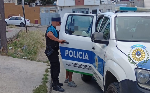 Chocó, intentó escapar y terminó detenido: tenía pedido de captura