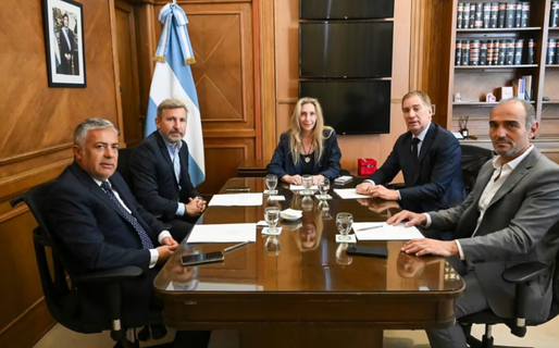 El Gobierno reconoce que no tiene los votos para eliminar las PASO y abre negociaciones con las provincias