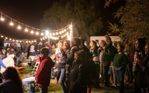 Rada Tilly despide la temporada con sabores y música local