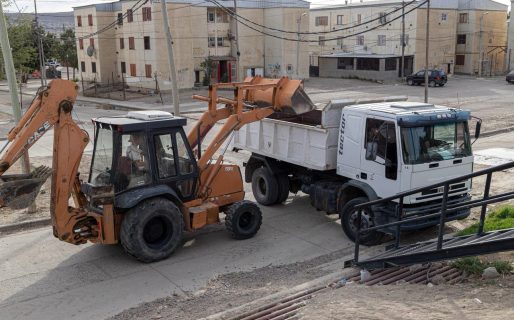 Se intensifican los trabajos de saneamiento en canales pluviales de la ciudad