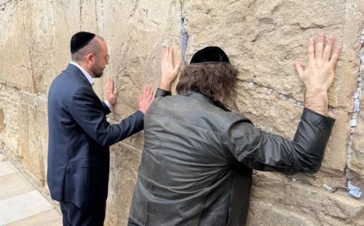 Milei llegó a Israel y visitó el Muro de los Lamentos: más tarde se reunirá con Netanyahu