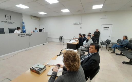 <strong>Seguirá detenido el condenado por asaltar a menores con un cuchillo en una parada de colectivos</strong>
