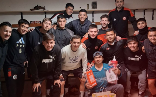 Pidió el cambio y salió del partido porque su mujer estaba en trabajo de parto