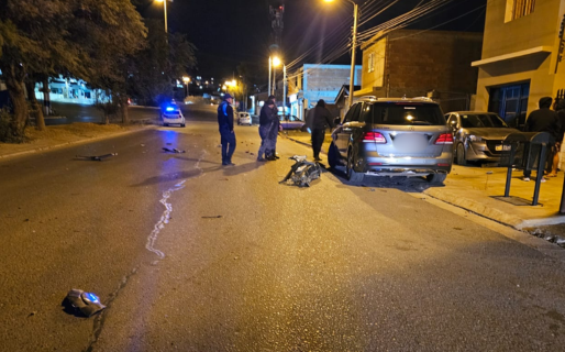 Dejó su auto en un estacionamiento y se lo robaron: esta madrugada el ladrón protagonizó un choque múltiple