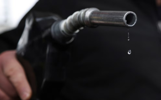 Qué pasará con los precios de la nafta y el gasoil tras la tregua en Irán y la baja del petróleo