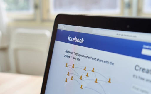 Perfiles truchos: firme condena contra Facebook en Chubut por hostigamiento digital y desobediencia judicial