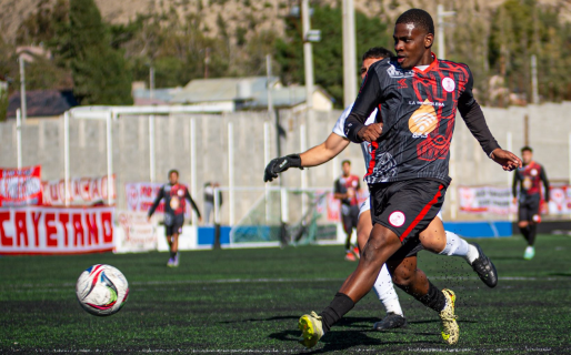 Huracán ganó un partido clave y por ahora comparte la punta con Newbery