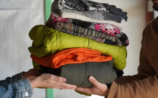 Los merenderos de Sabina y Puente de Sonrisas impulsan una campaña solidaria de abrigo