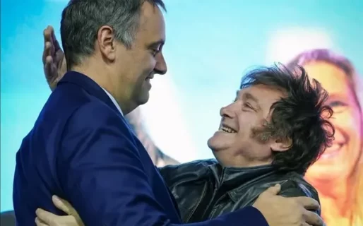 Milei anticipó que Adorni va a presentar su declaración jurada antes del 31 de julio y afirmó: “Ni en pedo se va”