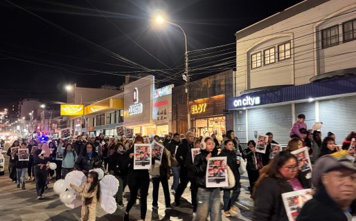 Con globos blancos, Comodoro marchó para pedir justicia por Ángel