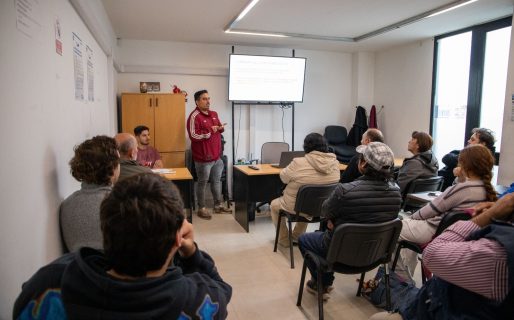 Productores que participarán en el Festín de Sabores se capacitan en manipulación de alimentos