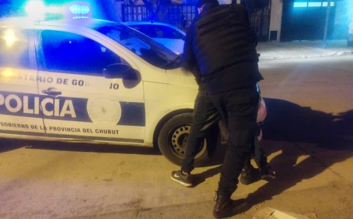 Robó herramientas y fue detenido por el dueño de la casa y un vecino