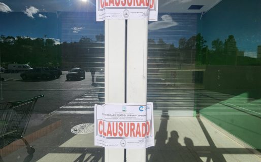 Sorpresiva clausura del supermercado Jumbo: los motivos