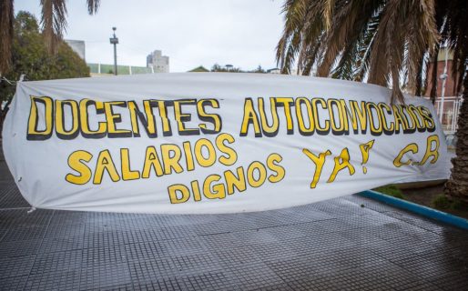 Docentes autoconvocados decidieron marchar junto a ATE este viernes
