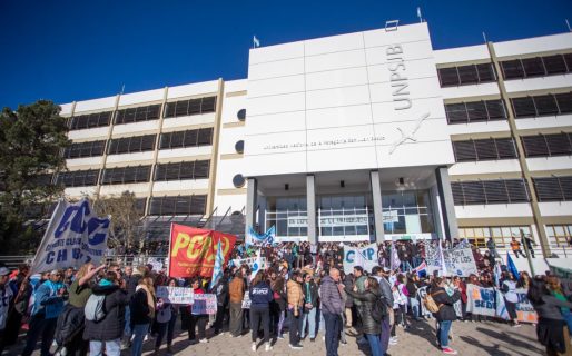 «Está en juego la educación de todos los jóvenes»: la UNPSJB marcha en defensa de la universidad pública