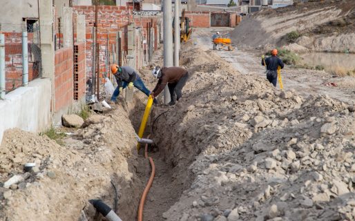 El Municipio amplía la red de gas del barrio Las Orquídeas y sigue instalando servicios en la ciudad