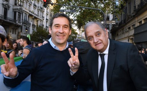 Luque apuntó contra Milei tras la marcha universitaria: “Desfinancia la universidad pública”