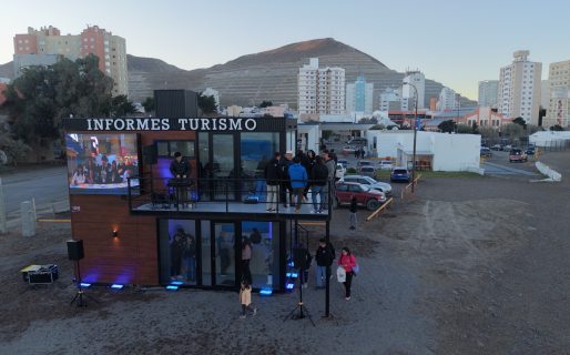 Se inauguró el primer Centro de Información Turística en el Paseo Costero