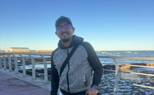 Llegó desde Salta buscando trabajo y hoy vende tortillas para pagarle la fiesta de 18 años a su hijo