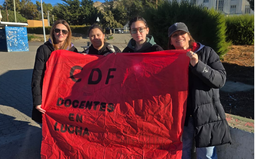 La comunidad educativa del Dean Funes se manifestó tras dos jornadas de paro