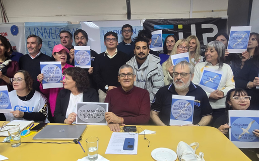 La universidad pública sostiene su reclamo y convoca a una nueva marcha federal