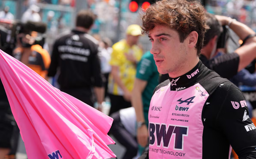 Colapinto perdió dos puestos en la largada y terminó décimo en la carrera Sprint de Miami