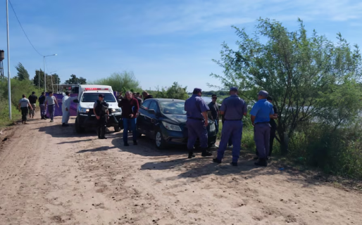 Un cabo de la policía mató a su padre y luego asesinó a su ex pareja