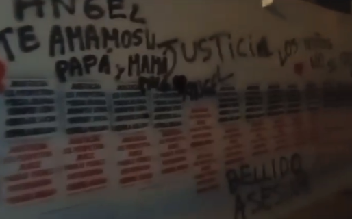 Caso Ángel: La indignación se trasladó a las paredes del Servicio de Protección con fuertes reclamos