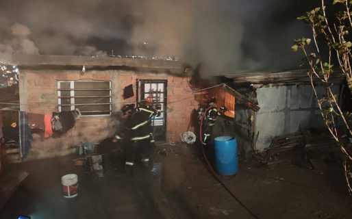 Investigan el incendio intencional de una casa y apuntan contra la expareja de la dueña